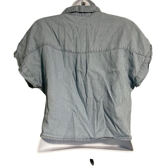 Japna Button Front Tie Bottom Cropped Top Womens Size Small Blue Chambray - Picture 2 of 5